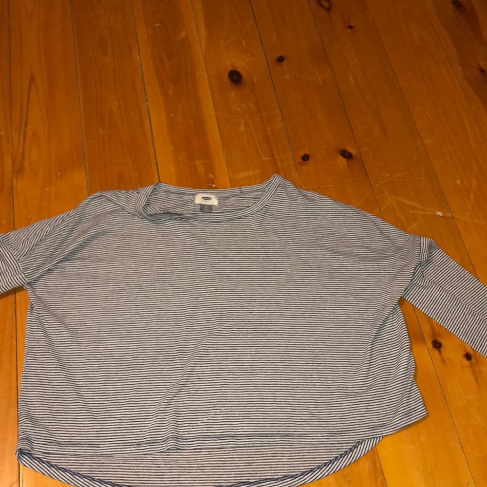 Crop top quarter sleeve